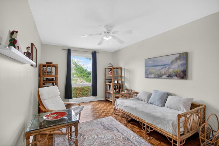 Photo 23 at 136 James Cummings Avenue, Nepean (Crystal Bay/Rocky Point), Ottawa