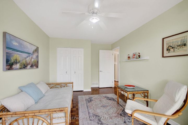 Photo 24 at 136 James Cummings Avenue, Nepean (Crystal Bay/Rocky Point), Ottawa