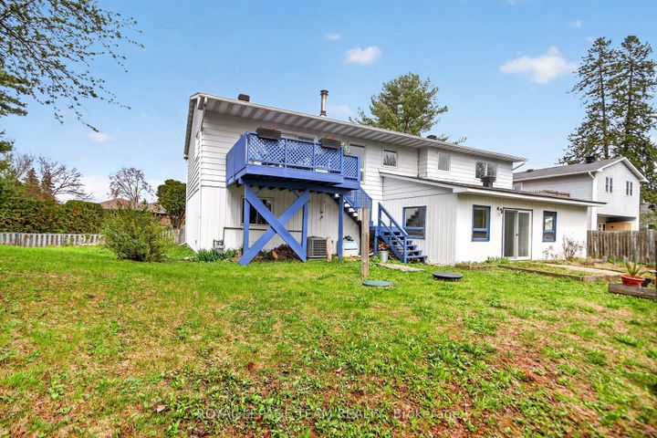 Photo 39 at 136 James Cummings Avenue, Nepean (Crystal Bay/Rocky Point), Ottawa