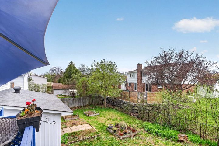 Photo 40 at 136 James Cummings Avenue, Nepean (Crystal Bay/Rocky Point), Ottawa