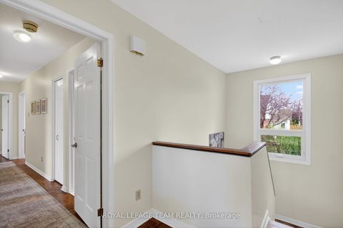 Photo 19 at 136 James Cummings Avenue, Nepean (Crystal Bay/Rocky Point), Ottawa
