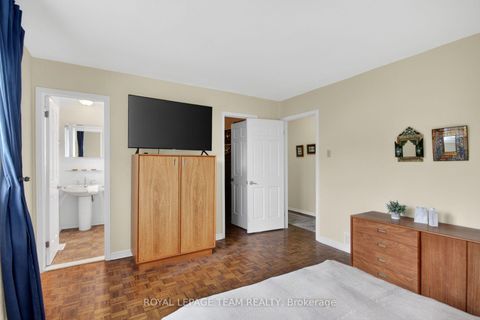 Photo 21 at 136 James Cummings Avenue, Nepean (Crystal Bay/Rocky Point), Ottawa