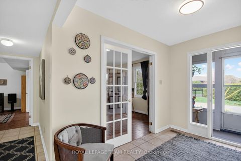 Photo 29 at 136 James Cummings Avenue, Nepean (Crystal Bay/Rocky Point), Ottawa
