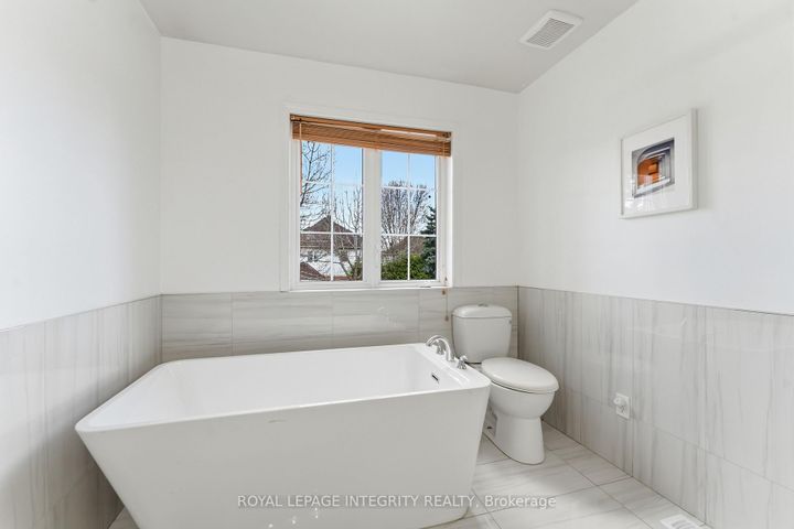 Photo 20 at 68 Greatwood Crescent, Nepean (Barrhaven East), Ottawa