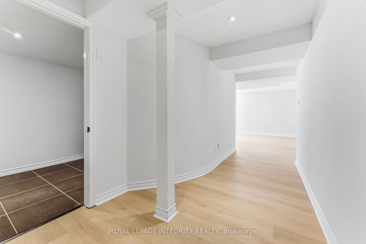 Photo 32 at 68 Greatwood Crescent, Nepean (Barrhaven East), Ottawa