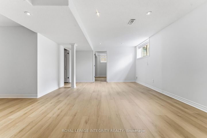 Photo 33 at 68 Greatwood Crescent, Nepean (Barrhaven East), Ottawa