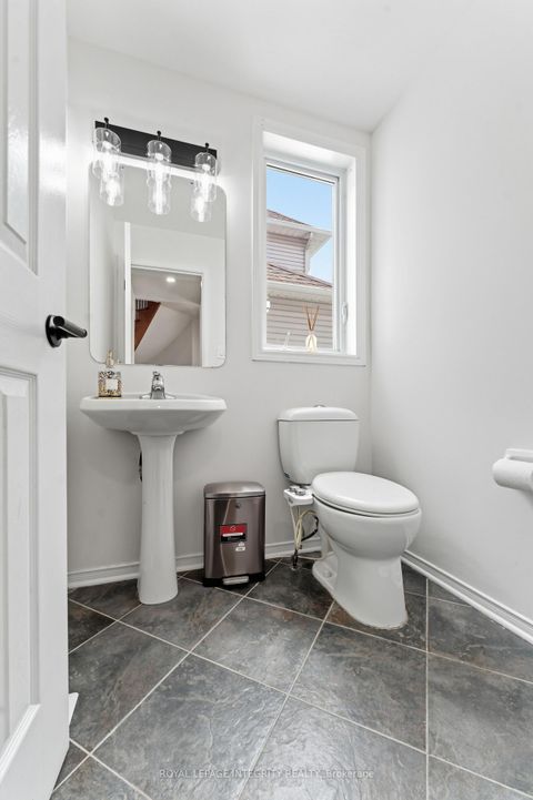 Photo 15 at 68 Greatwood Crescent, Nepean (Barrhaven East), Ottawa