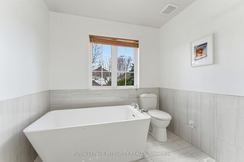 Photo 20 at 68 Greatwood Crescent, Nepean (Barrhaven East), Ottawa