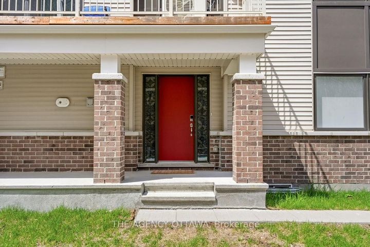 Photo 3 at 920 Nova Private, Nepean (Half Moon Bay), Ottawa