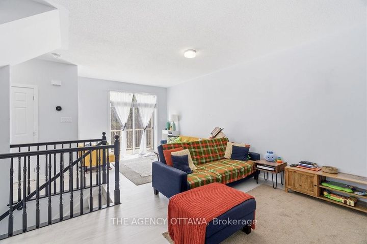 Photo 15 at 920 Nova Private, Nepean (Half Moon Bay), Ottawa