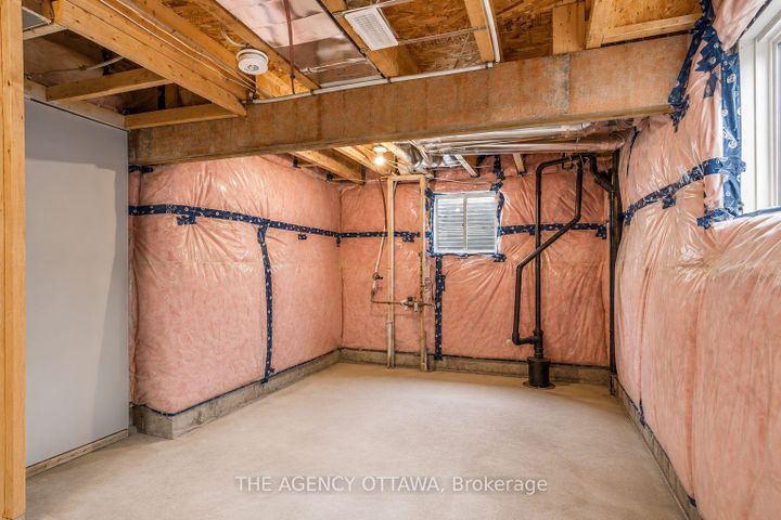 Photo 35 at 920 Nova Private, Nepean (Half Moon Bay), Ottawa