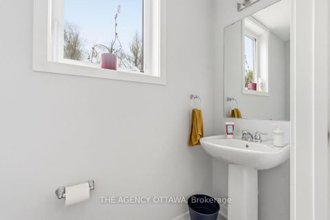 Photo 22 at 920 Nova Private, Nepean (Half Moon Bay), Ottawa