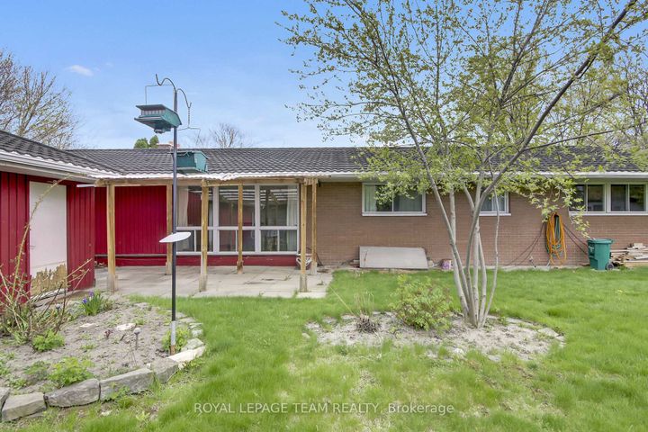 Photo 26 at 2 Aleutian Road, Nepean (Bruce Farm/Graham Park/Qualicum/Bellands), Ottawa