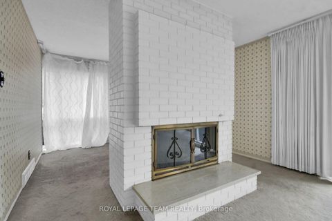 Photo 5 at 2 Aleutian Road, Nepean (Bruce Farm/Graham Park/Qualicum/Bellands), Ottawa