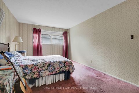 Photo 13 at 2 Aleutian Road, Nepean (Bruce Farm/Graham Park/Qualicum/Bellands), Ottawa
