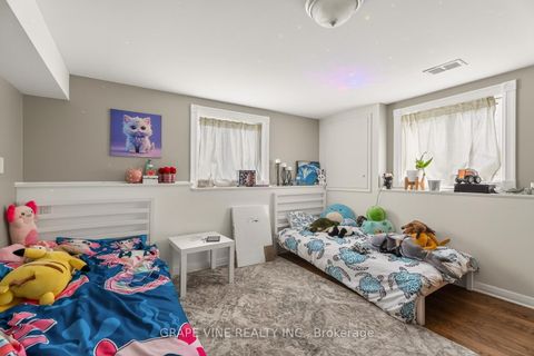Photo 24 at 46 Macfarlane Road, Nepean (Pineglen/Country Place), Ottawa