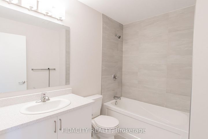 Photo 6 at H - 225 Citiplace Drive, Nepean (Merivale Industrial Park/Citiplace), Ottawa