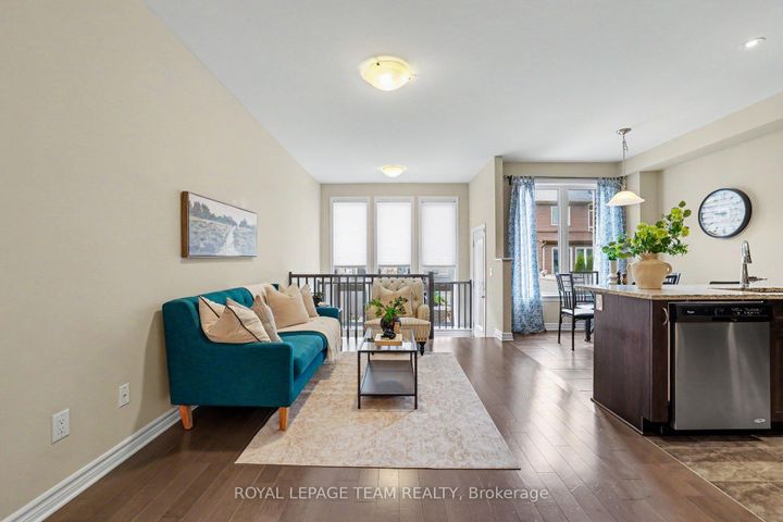 Photo 8 at 293 Fergus Crescent, Nepean (Cedargrove/Fraserdale), Ottawa