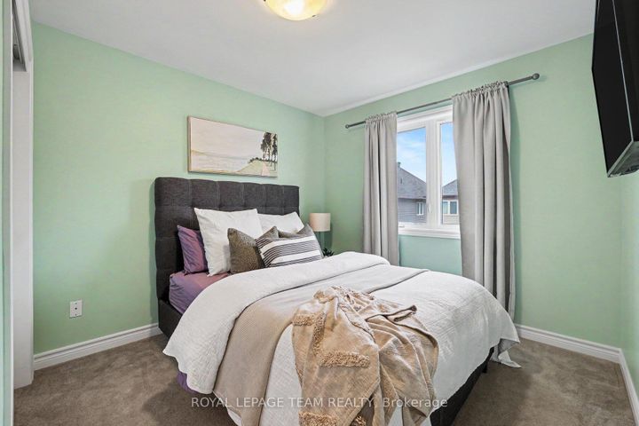 Photo 24 at 293 Fergus Crescent, Nepean (Cedargrove/Fraserdale), Ottawa
