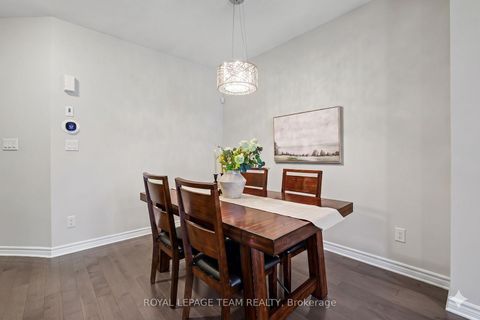 Photo 4 at 293 Fergus Crescent, Nepean (Cedargrove/Fraserdale), Ottawa