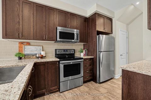 Photo 10 at 293 Fergus Crescent, Nepean (Cedargrove/Fraserdale), Ottawa