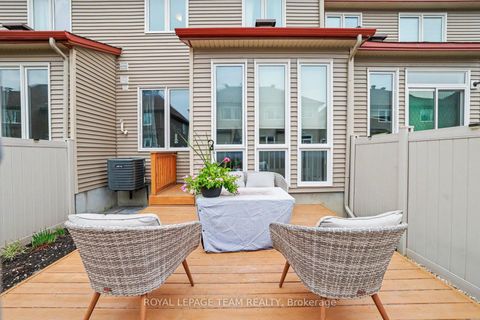 Photo 32 at 293 Fergus Crescent, Nepean (Cedargrove/Fraserdale), Ottawa