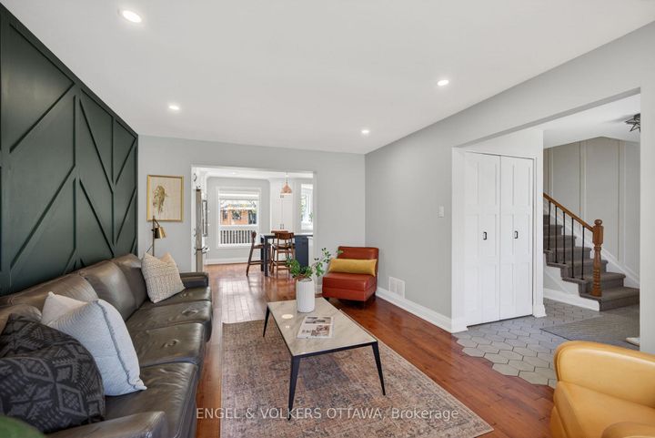 Photo 8 at 12 Mancil Drive, Nepean (Knollsbrook), Ottawa