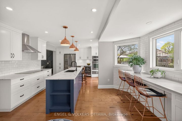 Photo 11 at 12 Mancil Drive, Nepean (Knollsbrook), Ottawa