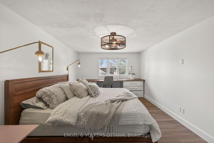 Photo 22 at 12 Mancil Drive, Nepean (Knollsbrook), Ottawa