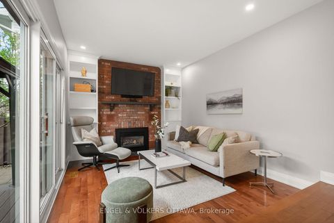 Photo 19 at 12 Mancil Drive, Nepean (Knollsbrook), Ottawa