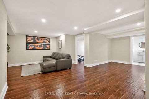 Photo 34 at 12 Mancil Drive, Nepean (Knollsbrook), Ottawa