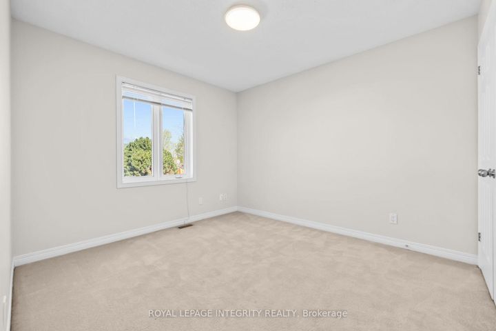 Photo 22 at 4 Tamarack Place N, Nepean (Longfields), Ottawa