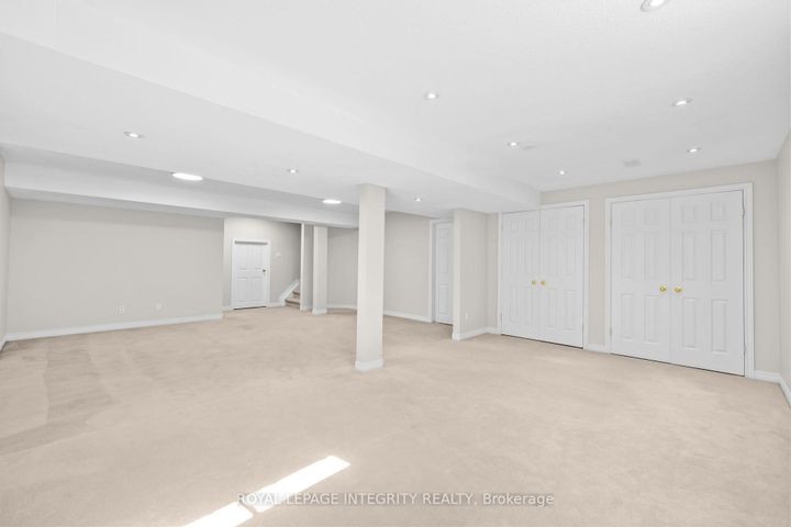 Photo 32 at 4 Tamarack Place N, Nepean (Longfields), Ottawa