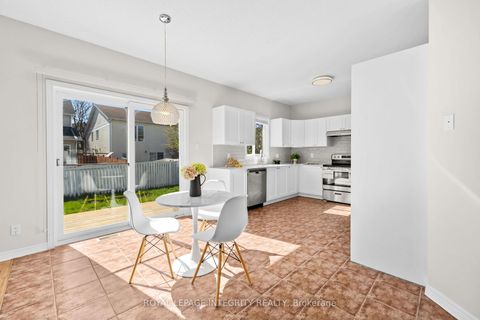 Photo 15 at 4 Tamarack Place N, Nepean (Longfields), Ottawa