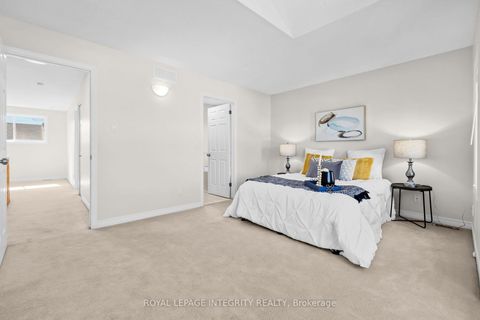 Photo 25 at 4 Tamarack Place N, Nepean (Longfields), Ottawa