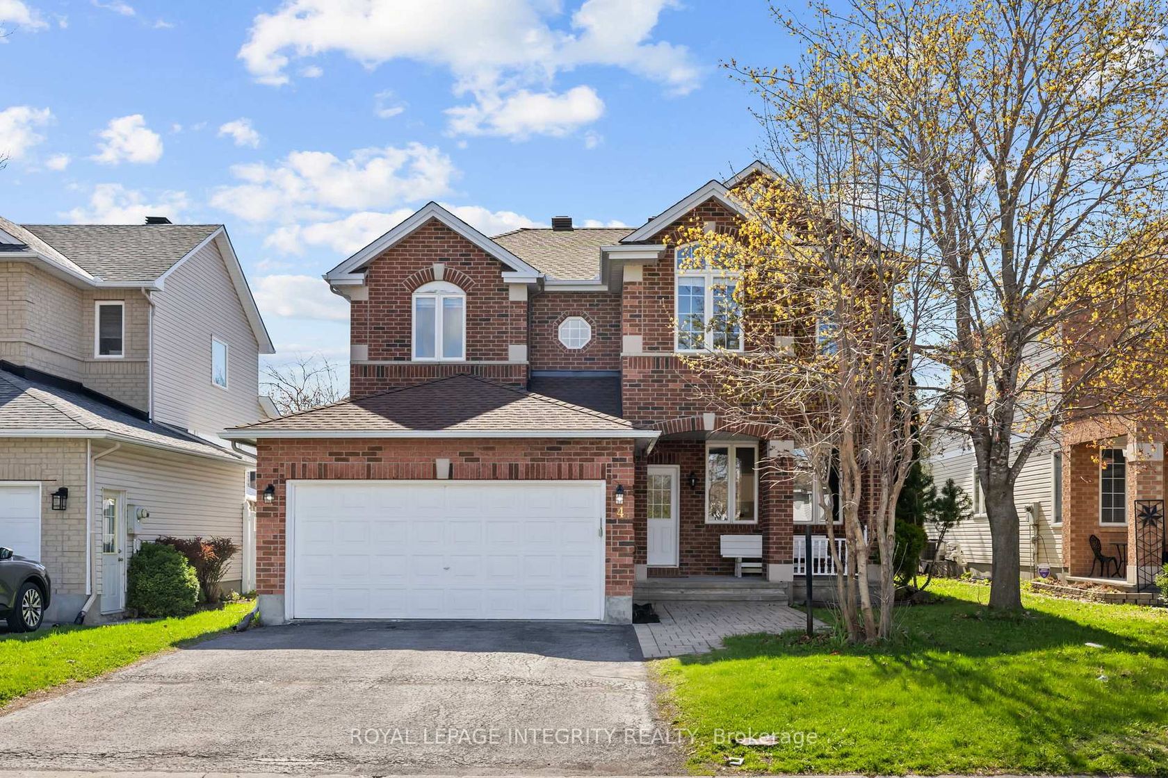 4 Tamarack Place N, Nepean (Longfields), Ottawa 
