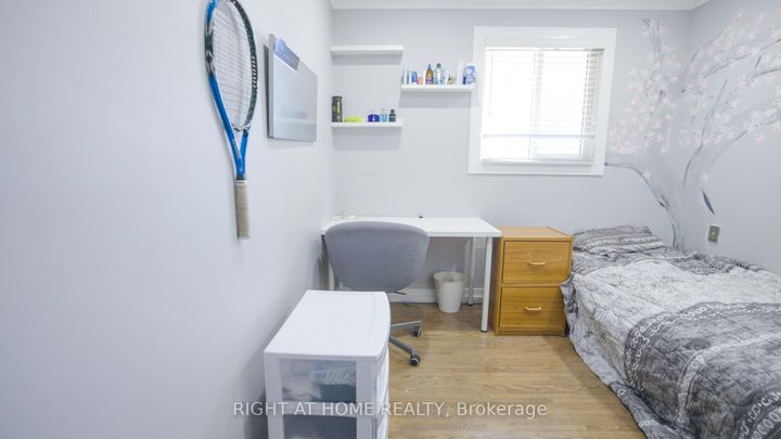 Photo 12 at 134 David Drive, Nepean (Meadowlands/St. Claire Gardens), Ottawa