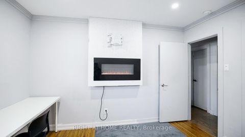 Photo 9 at 134 David Drive, Nepean (Meadowlands/St. Claire Gardens), Ottawa