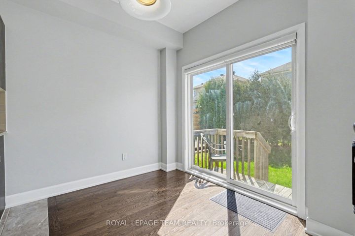 Photo 12 at 27 Dundalk Private, Nepean (Stonebridge), Ottawa