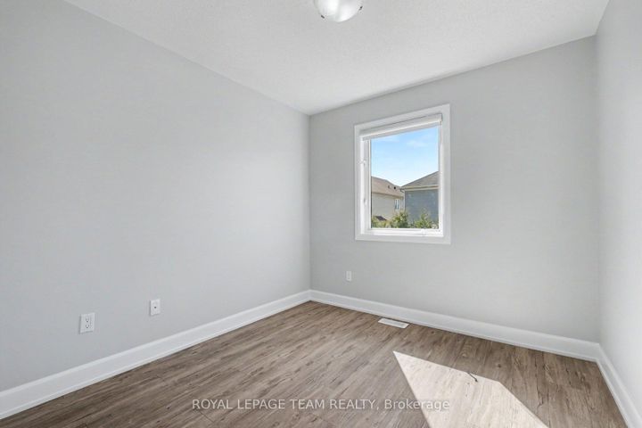 Photo 20 at 27 Dundalk Private, Nepean (Stonebridge), Ottawa