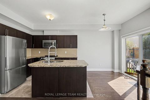 Photo 8 at 27 Dundalk Private, Nepean (Stonebridge), Ottawa