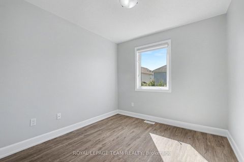 Photo 20 at 27 Dundalk Private, Nepean (Stonebridge), Ottawa