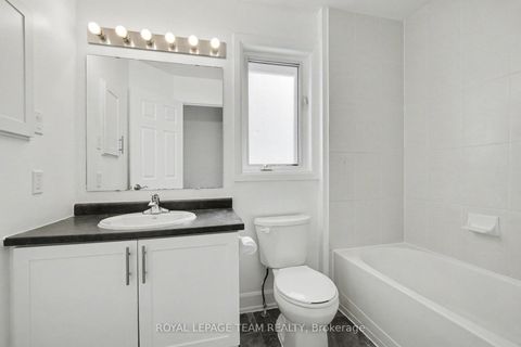 Photo 22 at 27 Dundalk Private, Nepean (Stonebridge), Ottawa