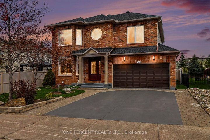 Photo 1 at 860 Taradale Drive, Nepean (Strandherd), Ottawa