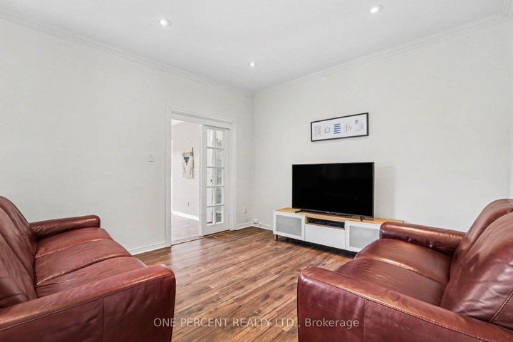 Photo 13 at 860 Taradale Drive, Nepean (Strandherd), Ottawa