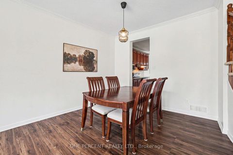 Photo 6 at 860 Taradale Drive, Nepean (Strandherd), Ottawa