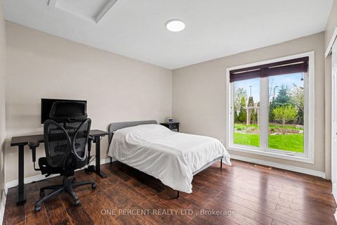 Photo 14 at 860 Taradale Drive, Nepean (Strandherd), Ottawa