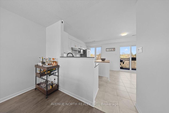 Photo 9 at 25 - 220 Tivoli Private, Nepean (Merivale Industrial Park/Citiplace), Ottawa