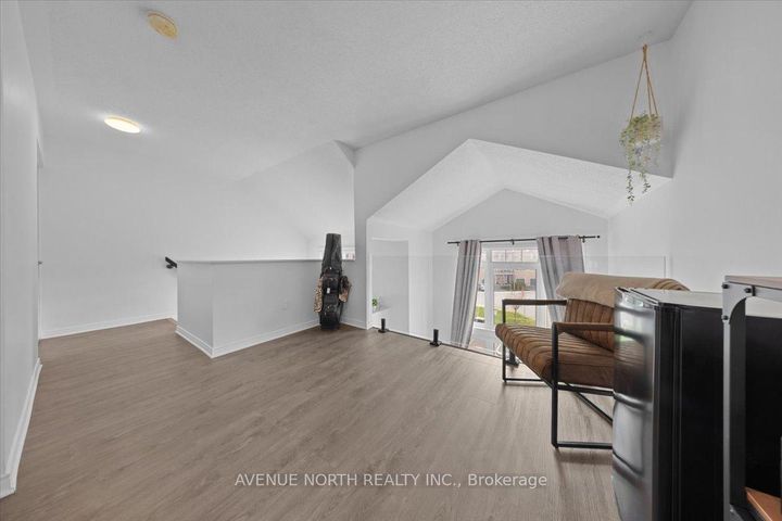 Photo 23 at 25 - 220 Tivoli Private, Nepean (Merivale Industrial Park/Citiplace), Ottawa