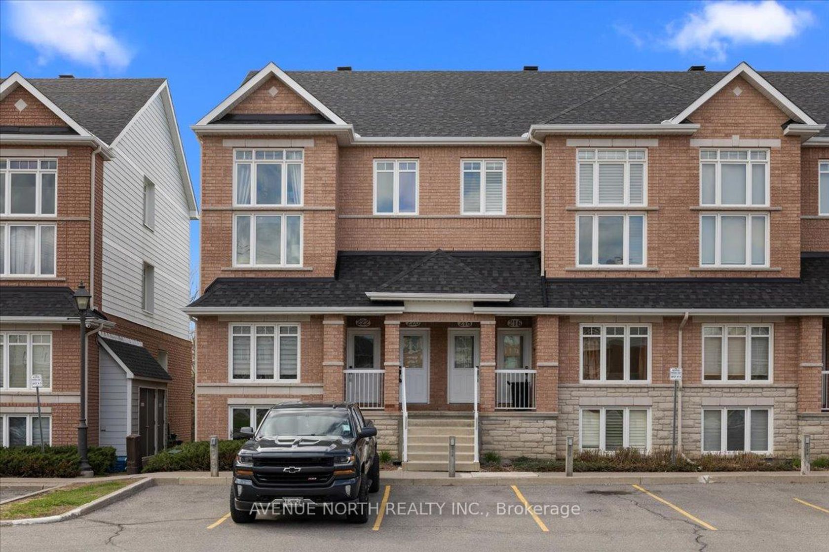 25 - 220 Tivoli Private, Nepean (Merivale Industrial Park/Citiplace), Ottawa 